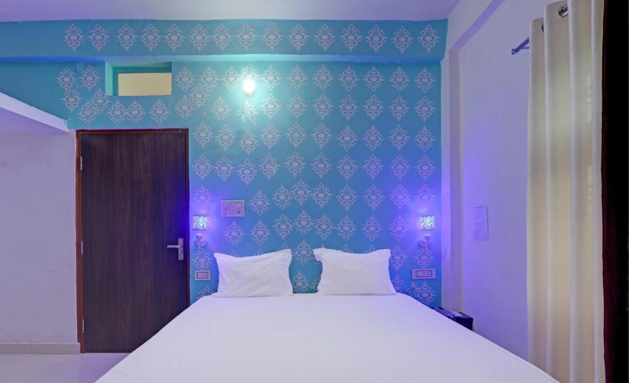 Hotel O Surya Inn Pura Raghunāth Exteriér fotografie