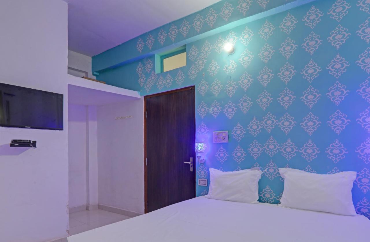 Hotel O Surya Inn Pura Raghunāth Exteriér fotografie