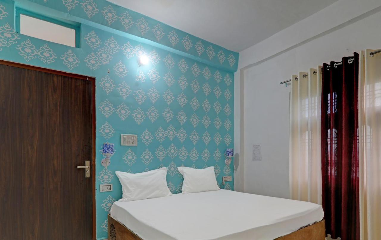 Hotel O Surya Inn Pura Raghunāth Exteriér fotografie
